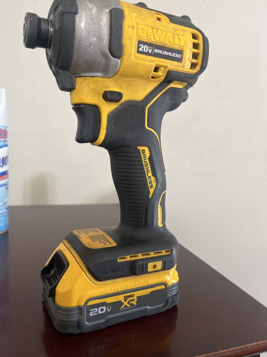DeWalt DCF809 Atomic 20V Max 1/4" Brushless Cordless Impact Driver, 0-3200 IPM