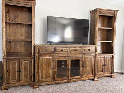 Tv stand