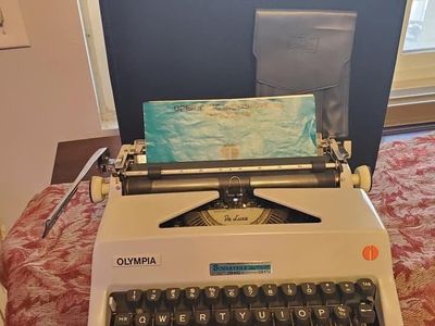 Olympia typewriters special fonts!