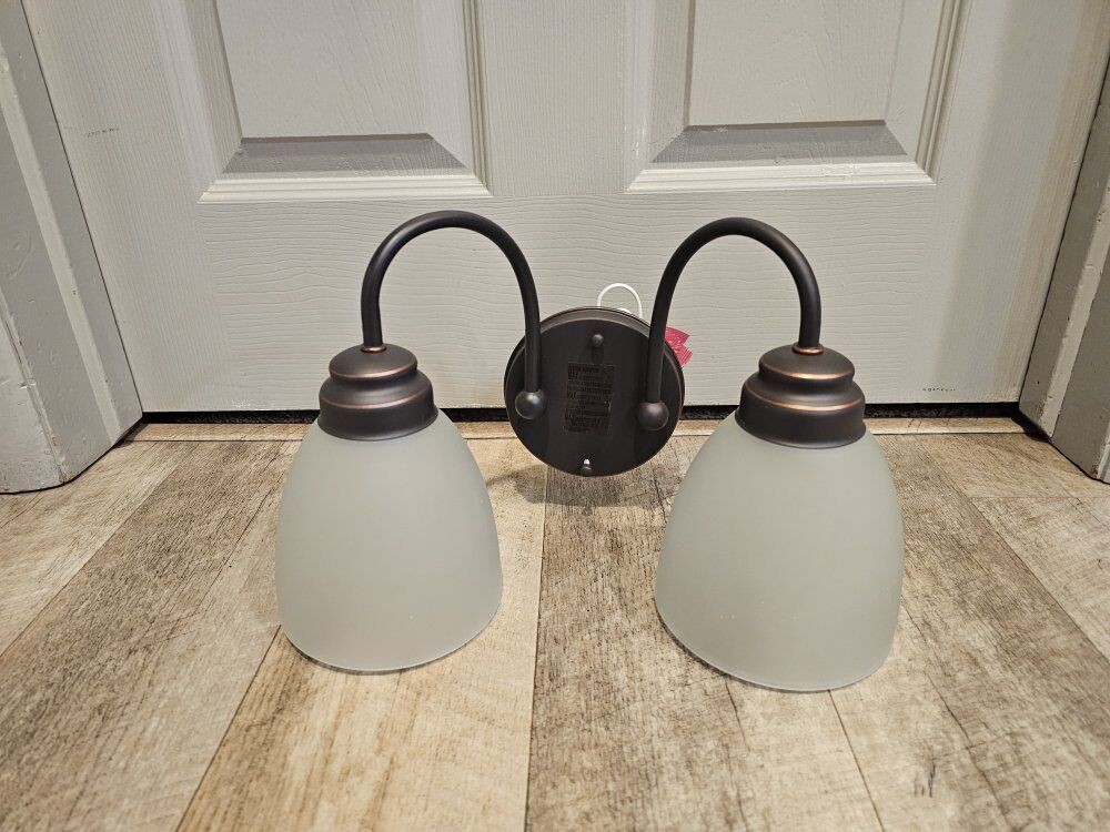 NEW RUBBED OIL 2 LIGHT VANITY LIGHT