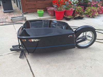 NLine motorcycle trailor