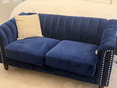 Elegant Navy Blue Velvet Loveseat with Nailhead Trim - 2 Seater Sofa