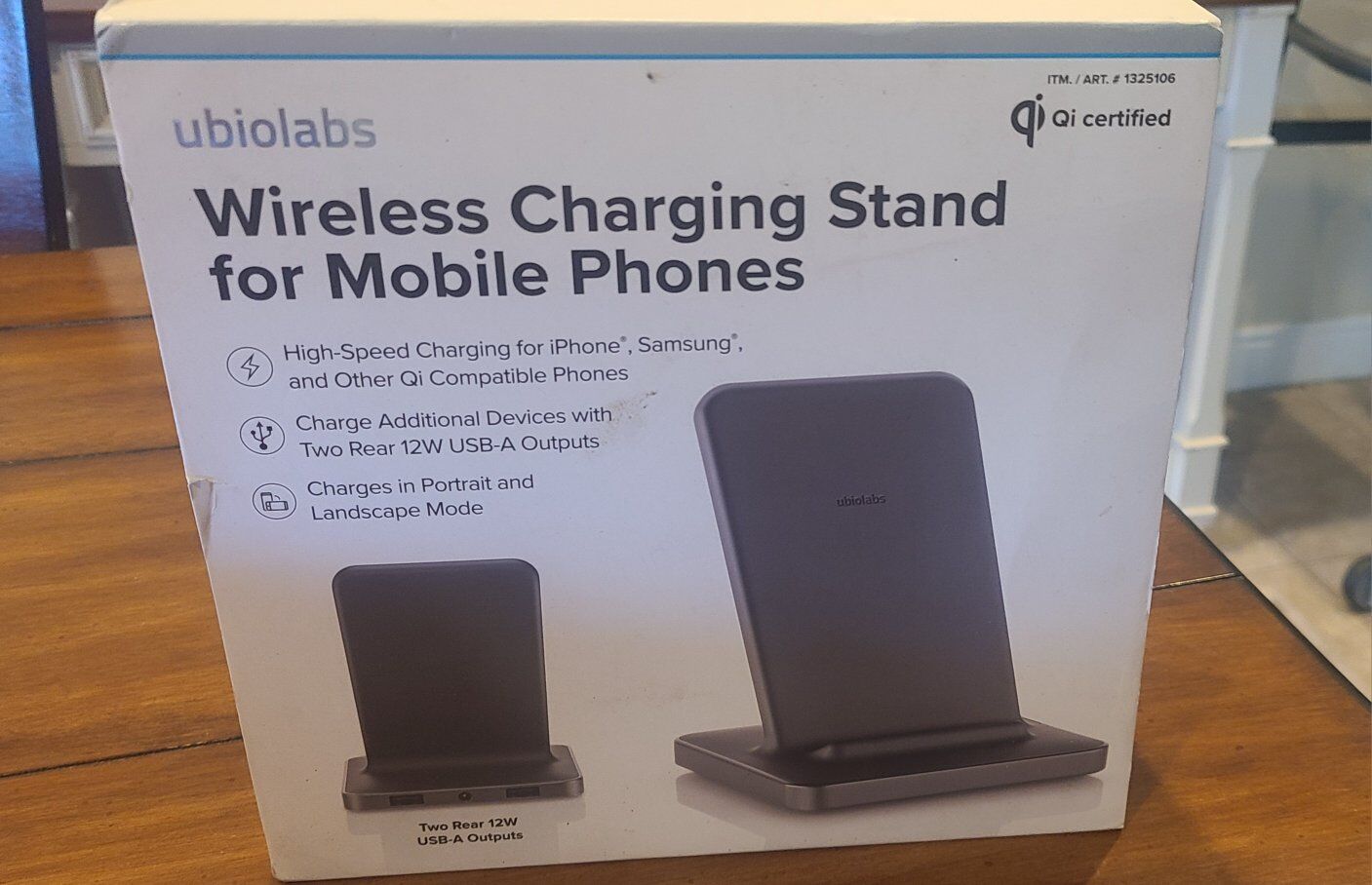 Wireless charging stand for mobil phones