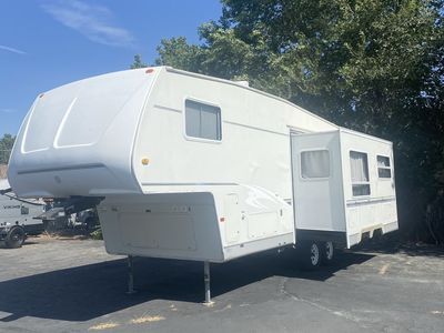 2002 Trail Bay