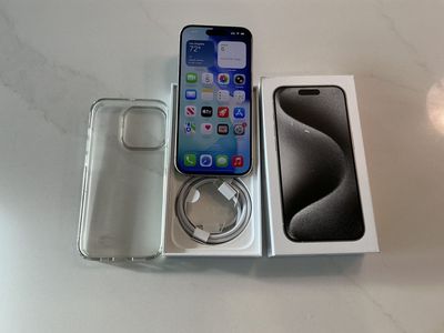 iPhone 15 pro 256GB white Titanium