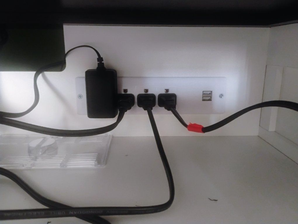 Main image 4