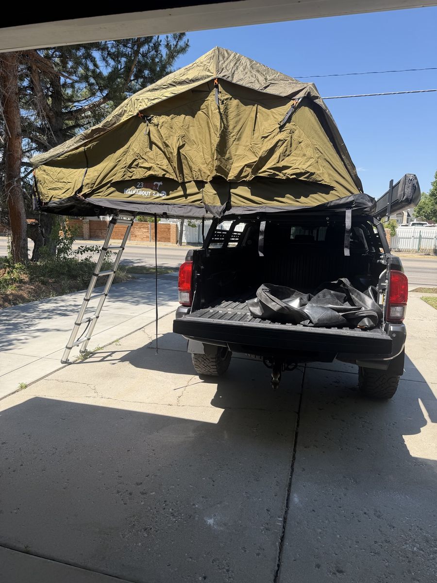 23 Zero Walkabout 67 and awning with bed rack