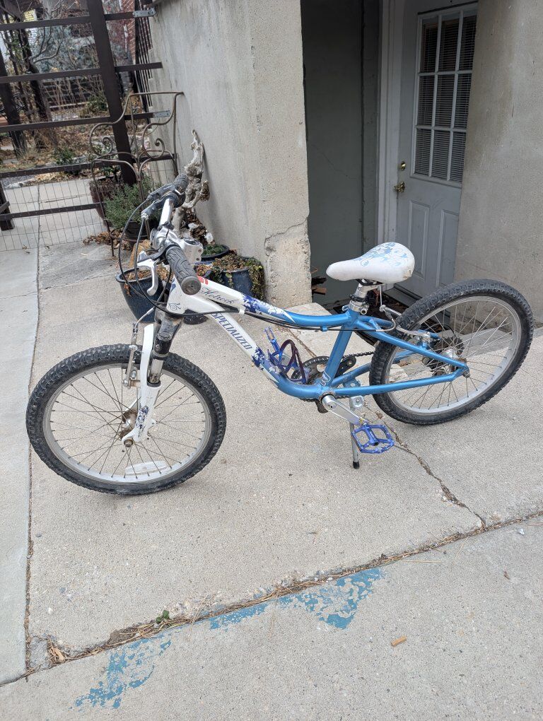 kids 6speed specialized hotrock mountain bike