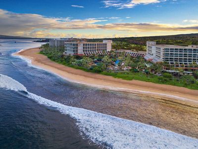 Oct 11–18 2026 | Sleeps 8 | Marriott Maui Ocean Club – Molokai, Maui & Lanai Towers | Ocean View 2 Bedroom |