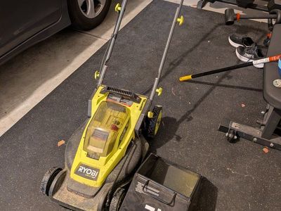 Ryobi 18V 16 in Battery Lawn Mower