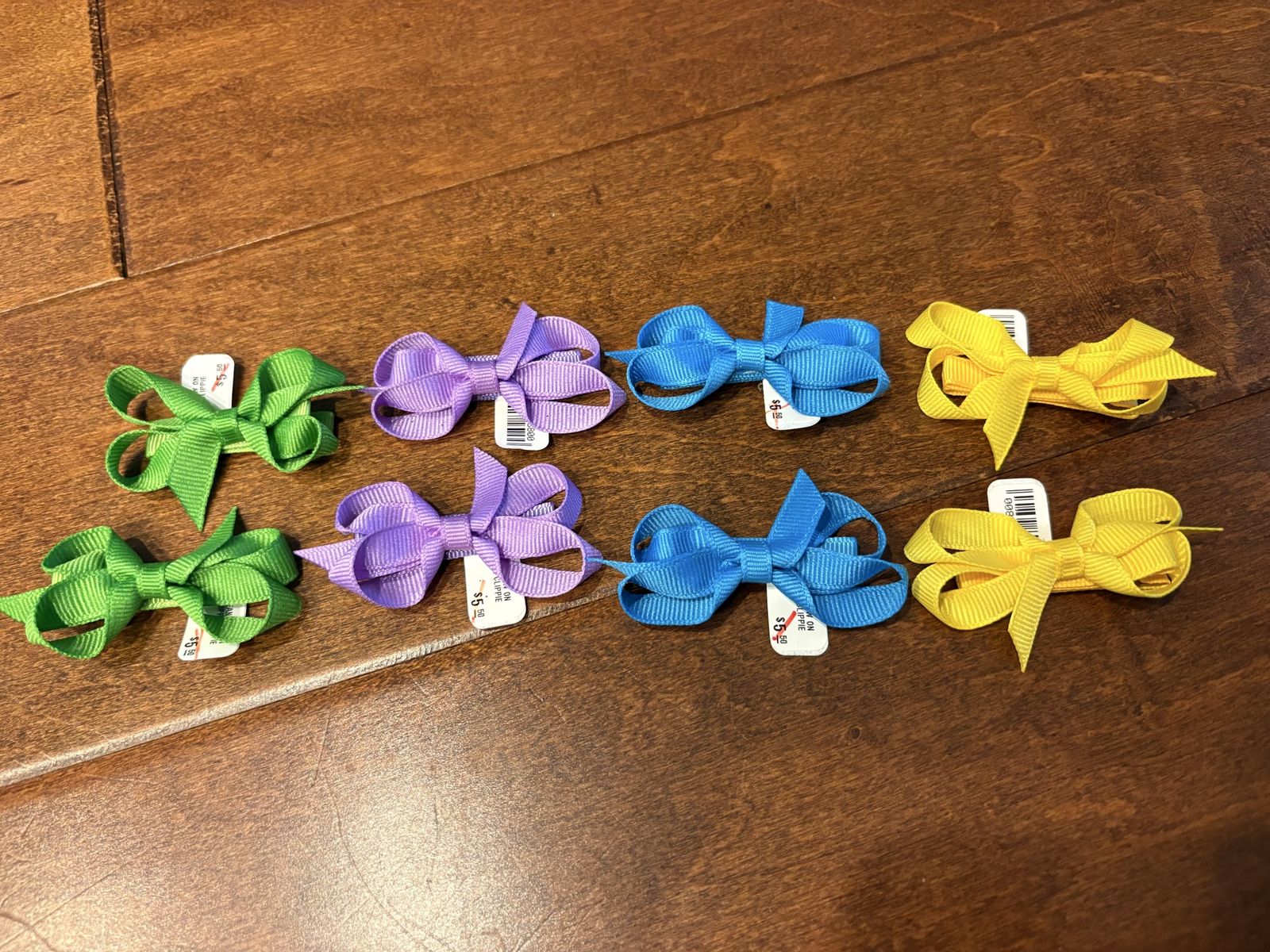 8 New Grippie Clip Infant Hair Bows