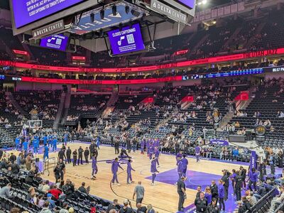 Jazz vs Knicks! Row 6 Aisle with 4 Tickets!