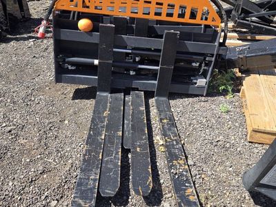 NEW LandHonor 48" Heavy Duty Hydraulic Pallet Forks, Rated to 6000 lbs (Skid Steer)