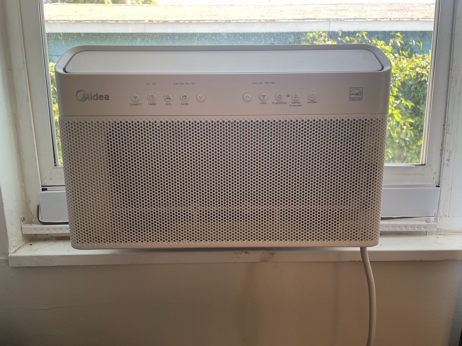 Midea U-Shaped 12,000 BTU Inverter Window Unit