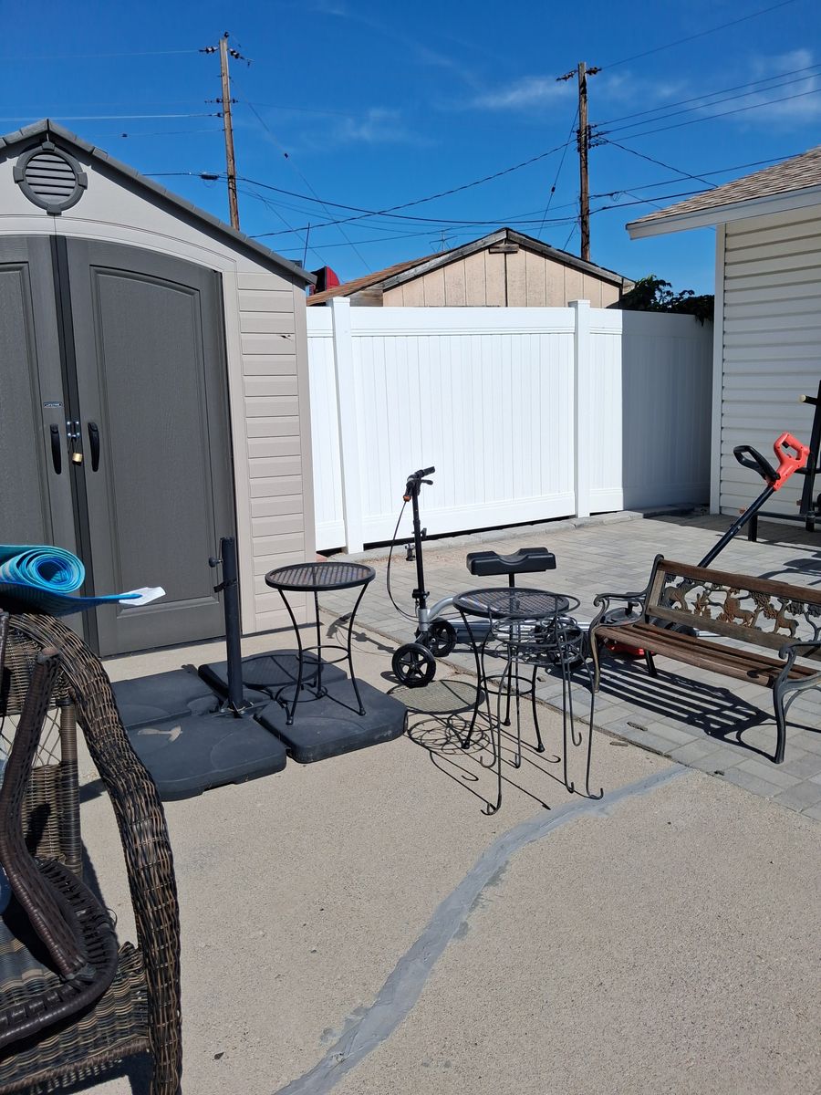 YARD SALE