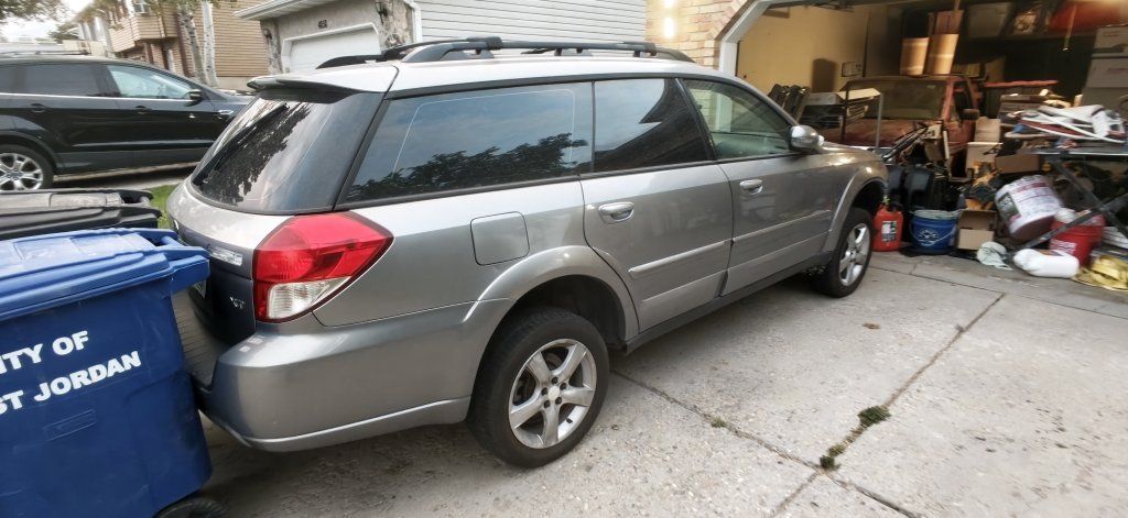 2008 Subaru Outback 2.5 XT Limited Wagon - Gray, Parts/Repair, Front Bumper Missing no engine