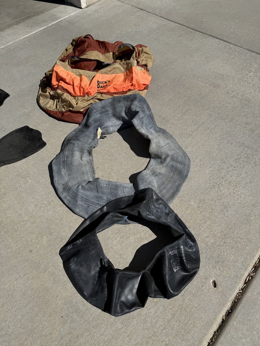 Buck's Bag Float Tube