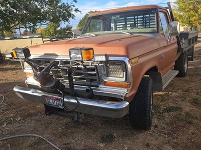 1976 FORD F250 Base