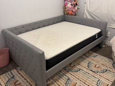 Full Daybed with Tufted Upholstery, Mattress Included - Grey Fabric Frame, Nailhead Trim