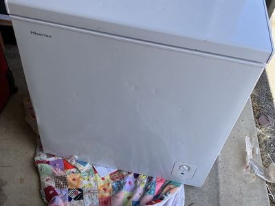 Hisense 8 Cubic Foot Deep Freezer