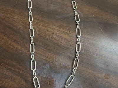TIME AND TRU 16" Silver Tone Oval Link Necklace with Extender - New with Tag