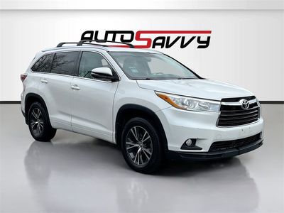 2016 TOYOTA HIGHLANDER XLE