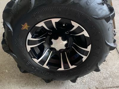 Paddle tires