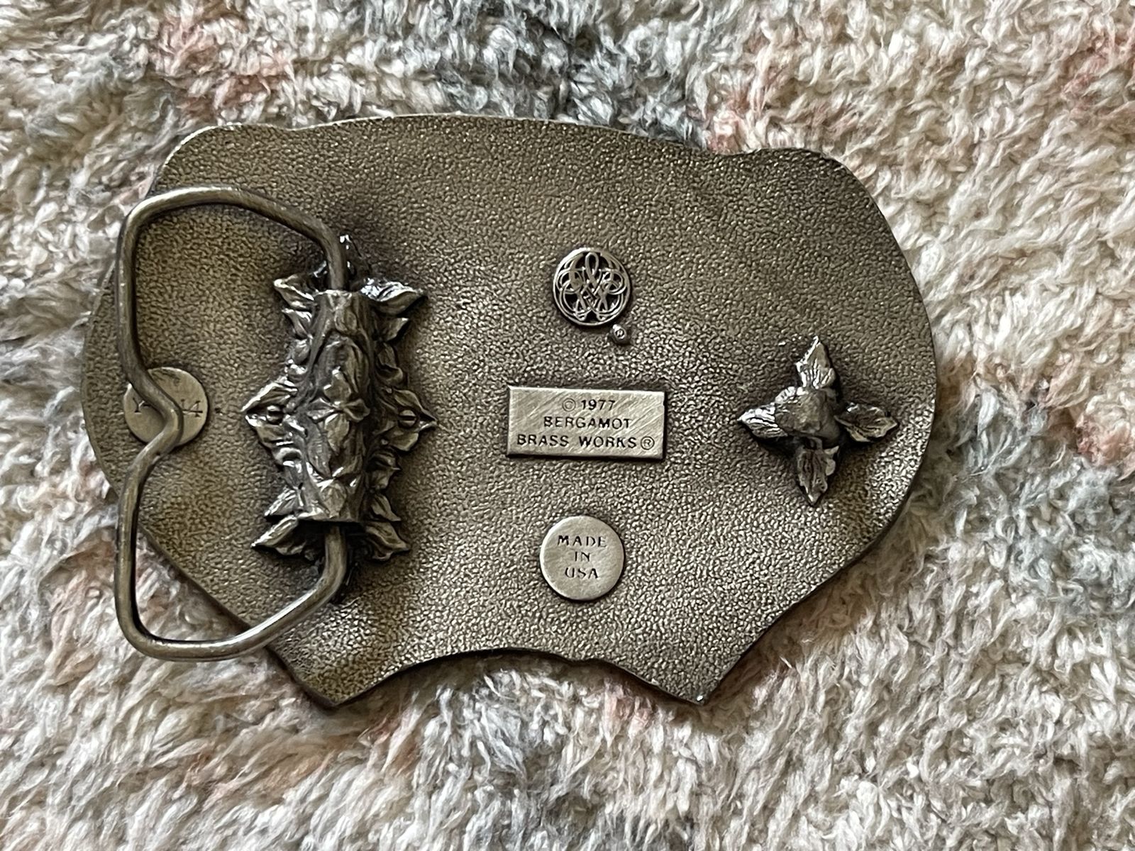 Main image 3