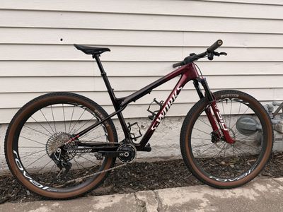 Specialized S-Works Epic World Cup (L)