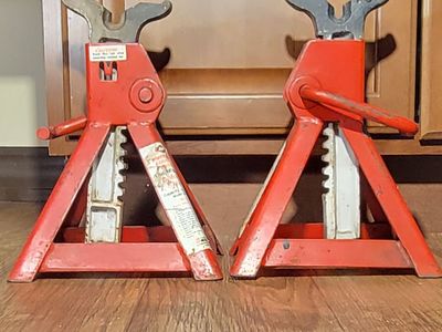 AFF Ratchet Type Jack Stands, 3 Ton (6,000 Lbs) Capacity, 1 Pair