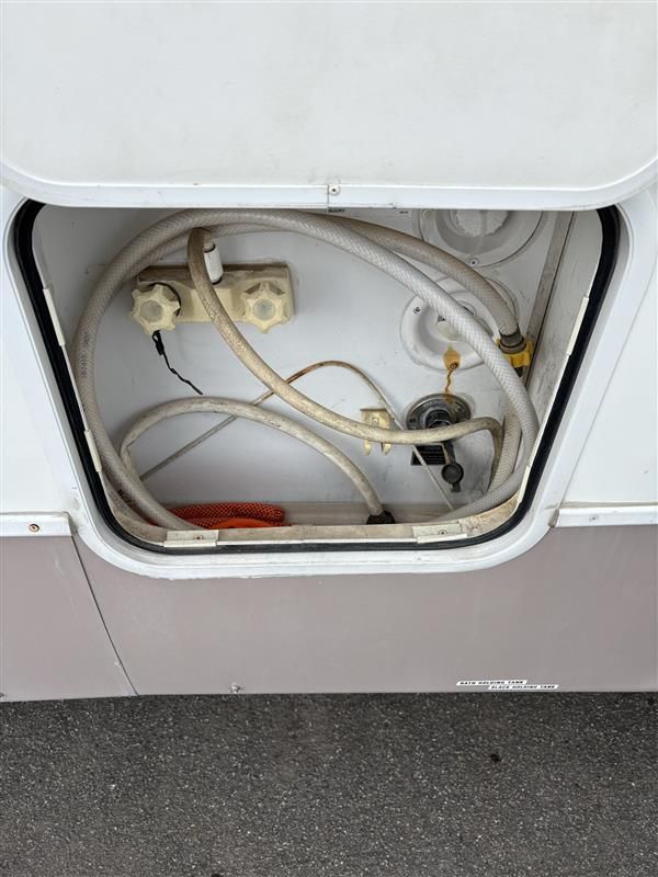 Main image 5