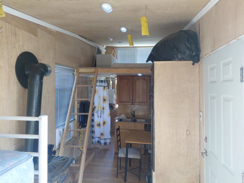 Main image 8