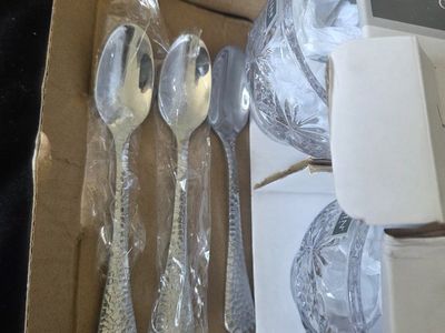 Godinger Dublin Collection 16-Piece Crystal Taster Set with Spoons, 3.5oz Dessert Cups, New in Box