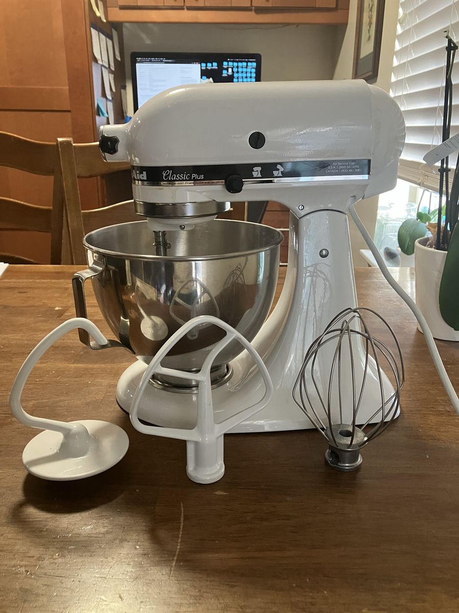 KitchenAid Classic Plus Stand Mixer