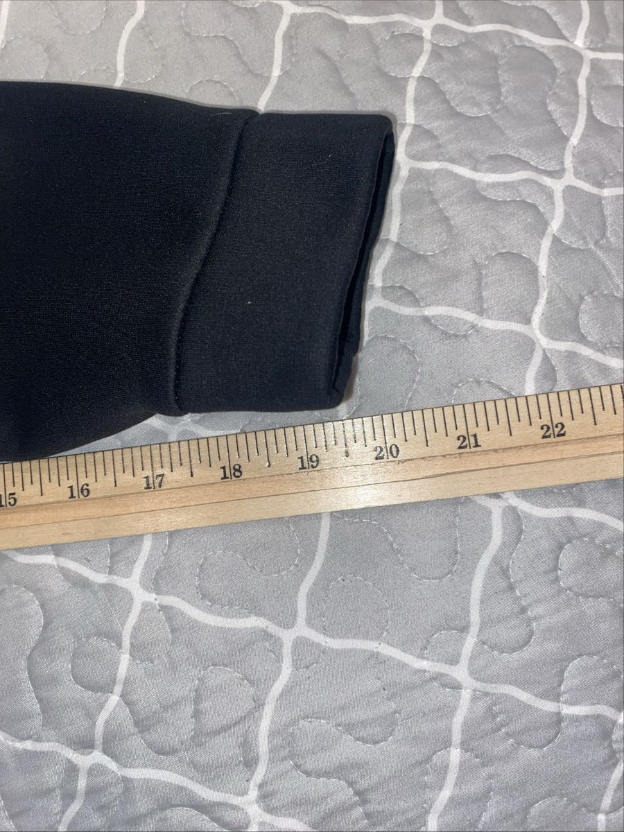 Main image 8