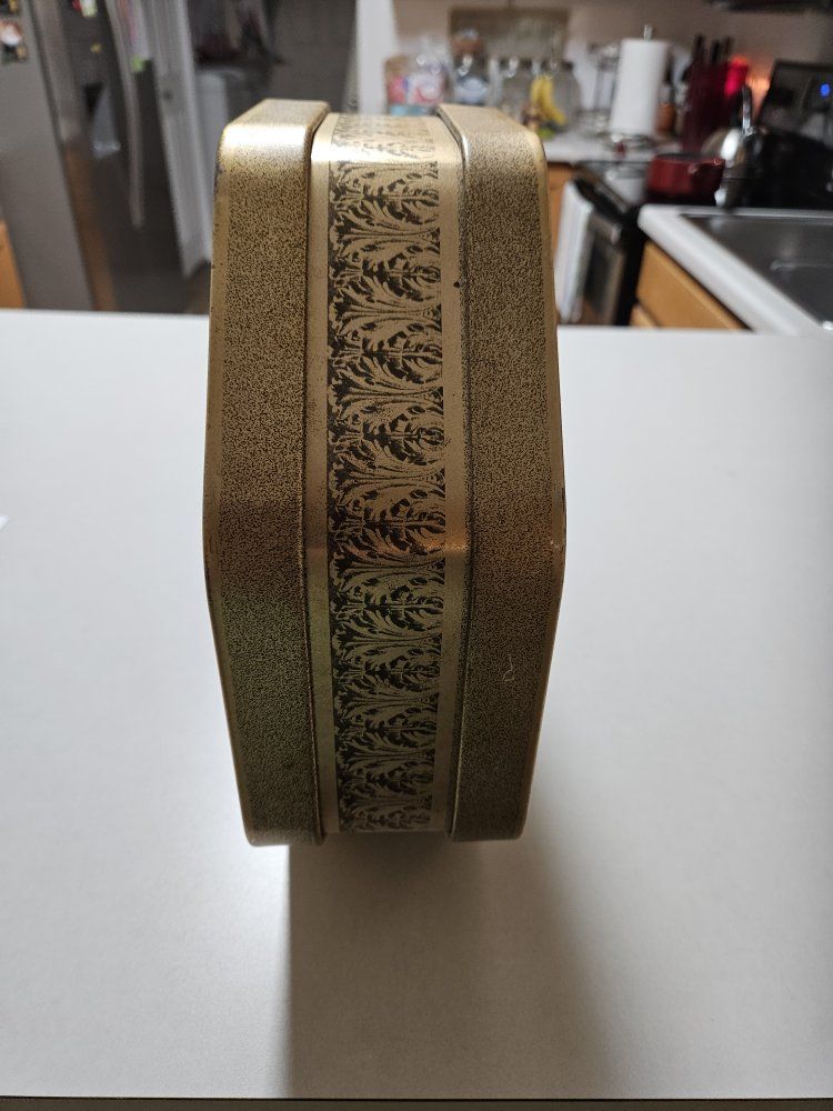 Main image 3