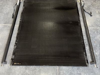 Truck roll up bed cover