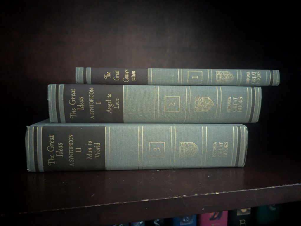 The Great Ideas: A Syntopicon Volumes 1-3 (Angel to Love, Man to World, The Great Conversation)