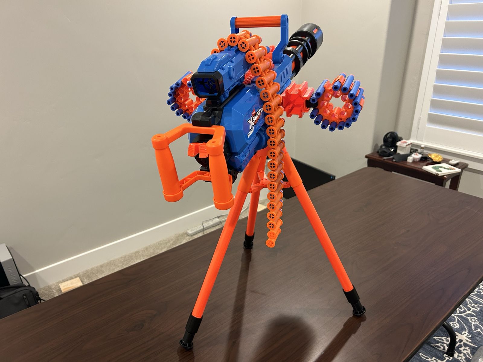Main image 3