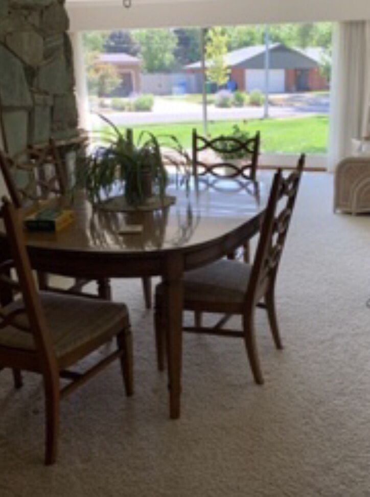 Dining Room Table $175