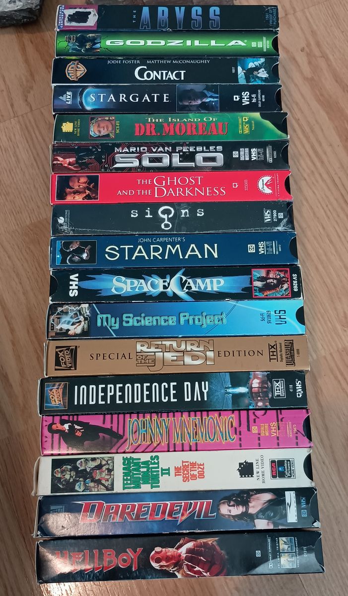 Sci-fi VHS tape lot 17 tapes