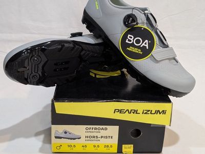 PEARL iZUMi Expedition cycling shoes