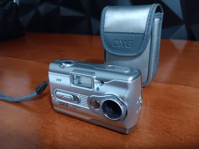 DXG Model 568 Digital Camera 5.1 MP Silver 4X Digital Zoom with Batteries AA & SD Card. Tested & Functional. inf 702 3558824