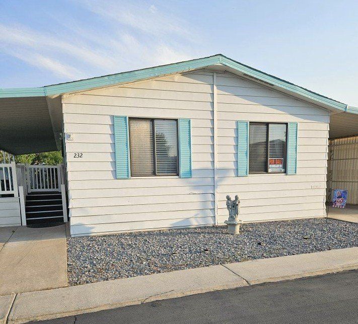 Mobile Home 4 Sale