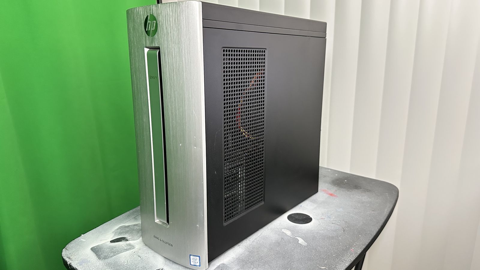 HP Envy Desktop PC Intel Core i7 - Bang & Olufsen Audio, DVD Drive