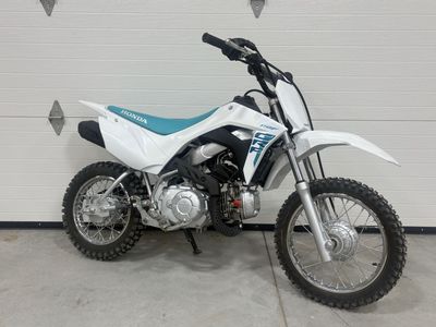 2025 Honda CRF110 pit bike electric start dirt bike
