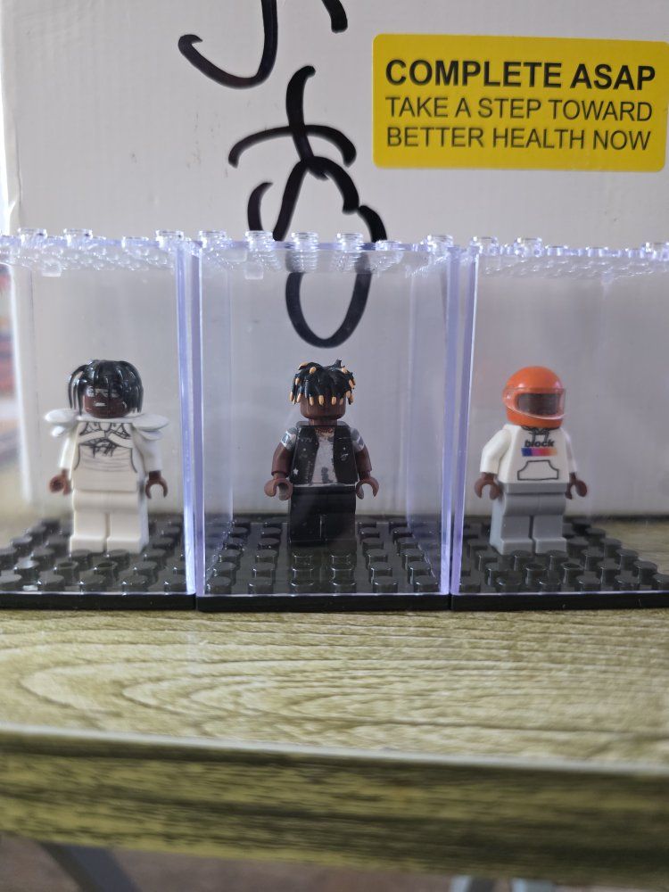 Canvas Don Hip-Hop Artist Minifigures in Clear Display Cases - Lot of 3