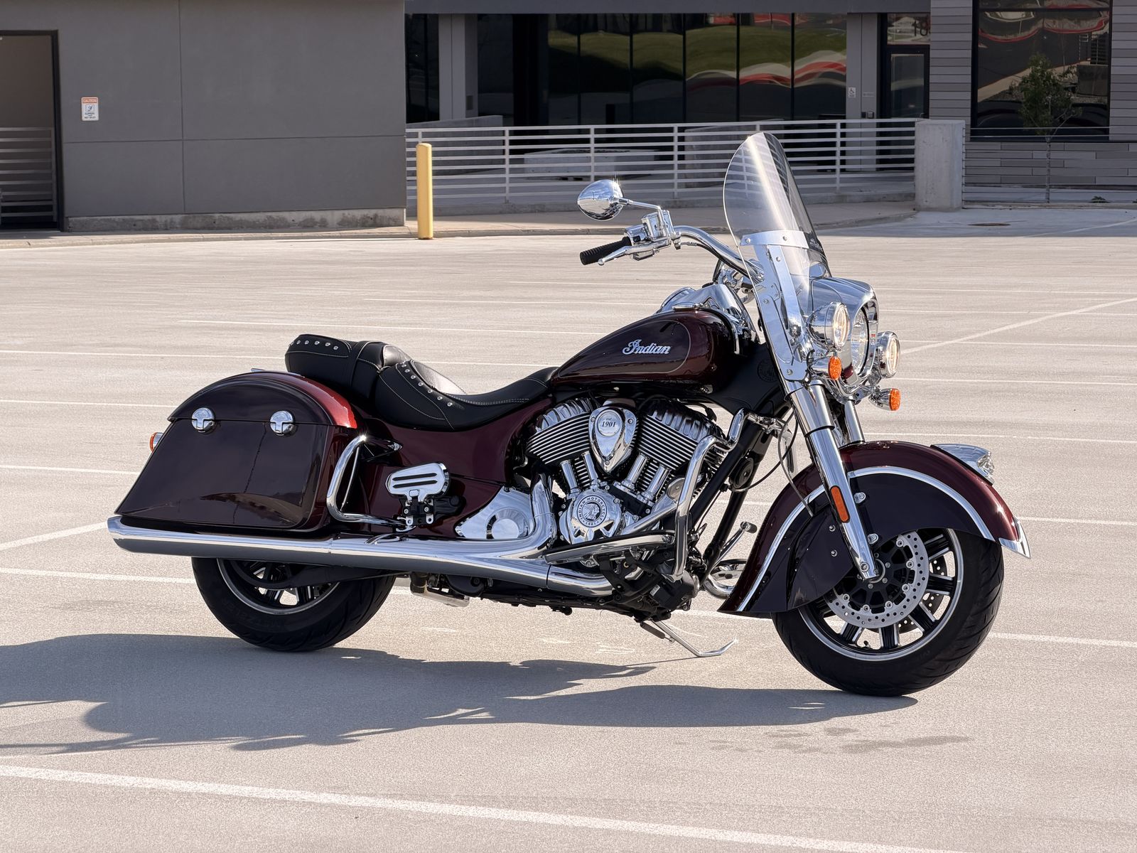 2022 Indian Springfield Maroon Crimson Metallic