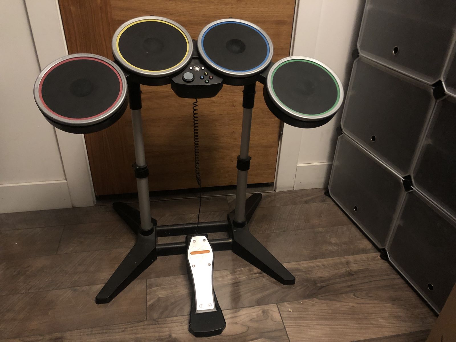 Xbox 360 Wireless Rock Band Harmonix Drum Set Model XBDMS2 with Pedal