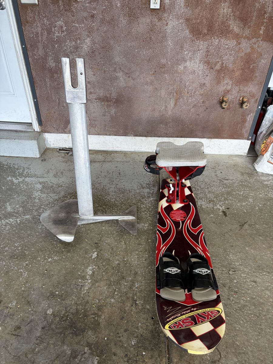 Sky ski hydrofoil